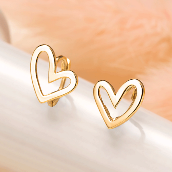 14k Gold Heart Earrings