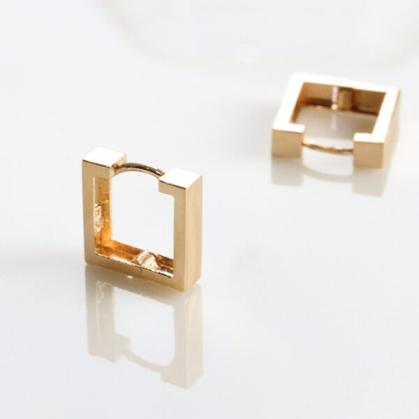 14k/18k Square Gold Earrings for Men (1 piece) - Image 2